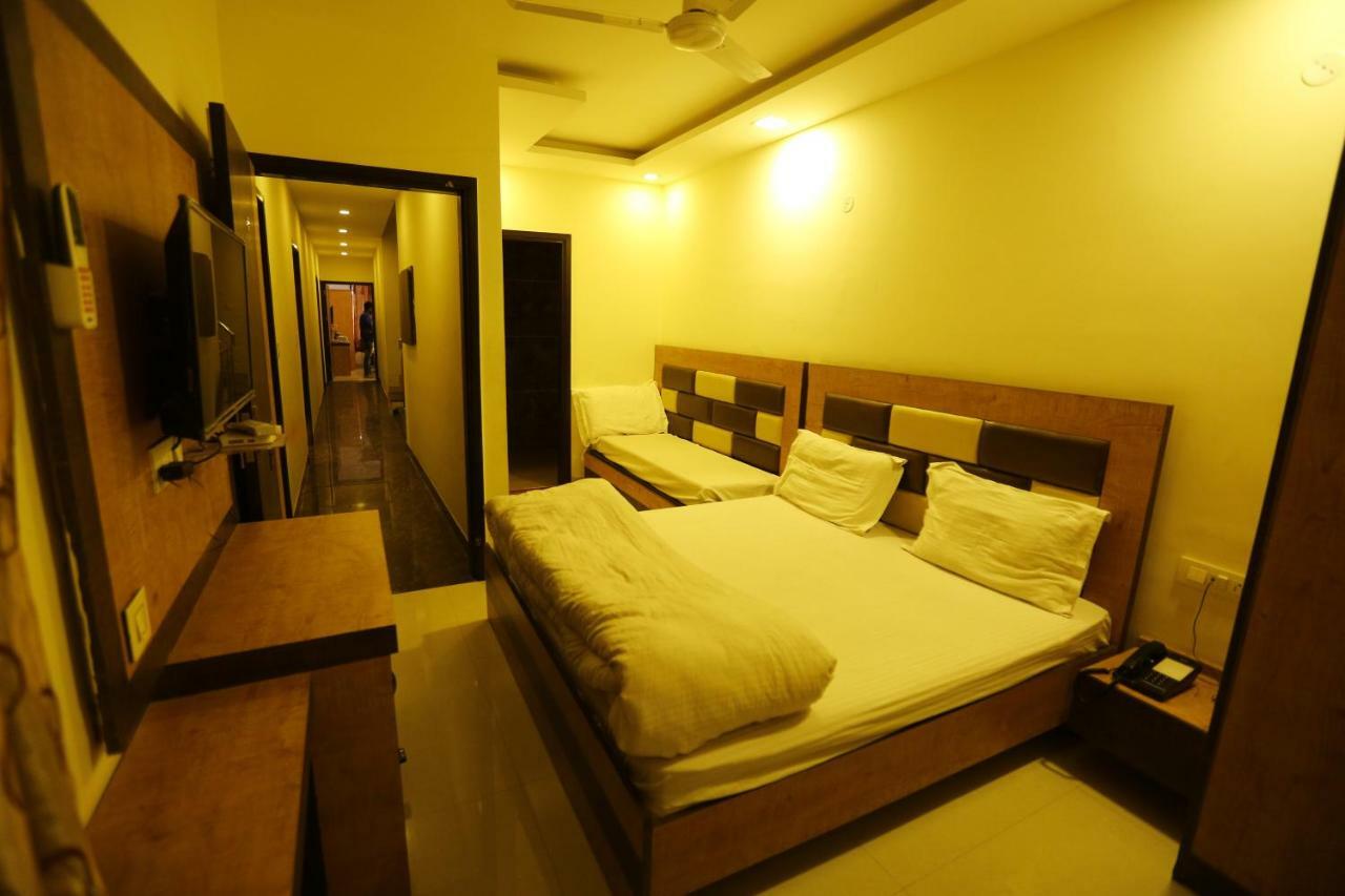 Hotel Golden Heart Amritsar Exteriér fotografie